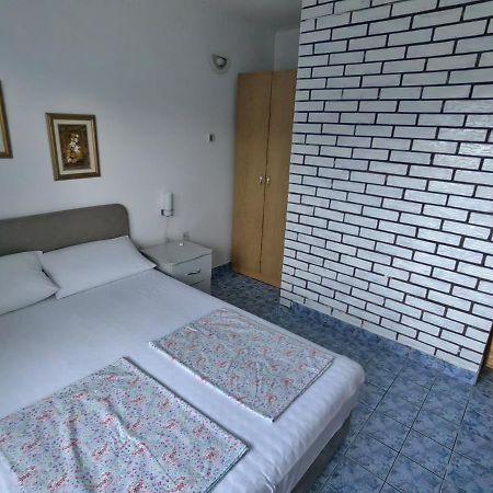 Apartments Vejo Korčula Екстериор снимка